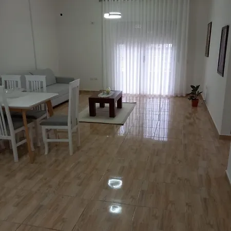Casa * Vlore